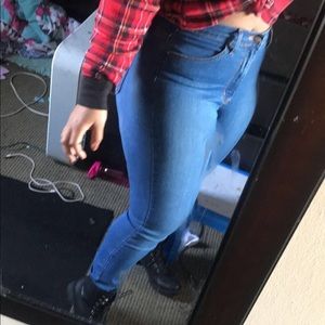 High waist medium wash jeans